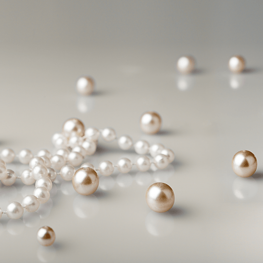 Perlenkette mit einzelnen Perlen
